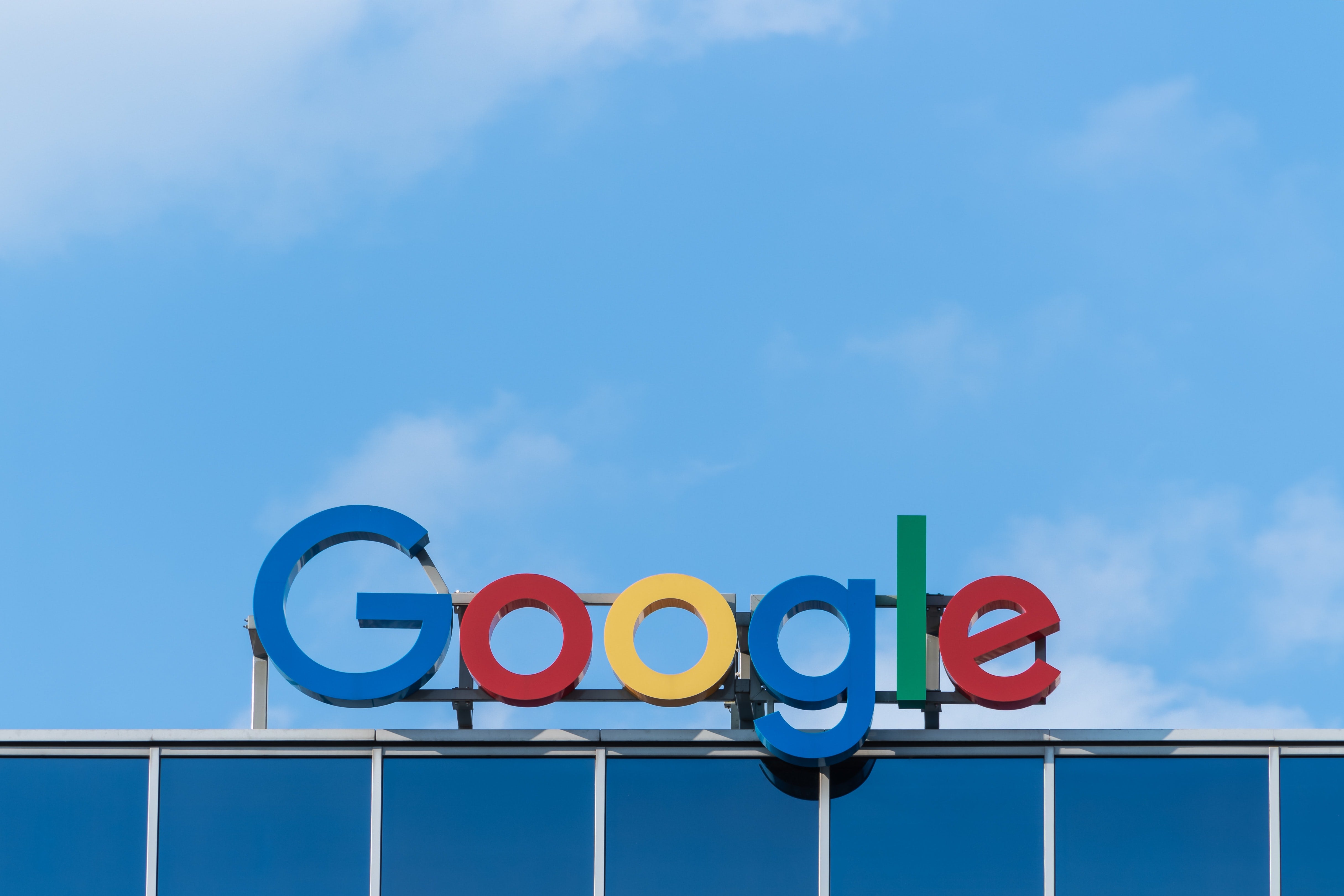 3 Reasons Alphabet Stock Is Underperforming Yet Resilient Google Goog Benzinga