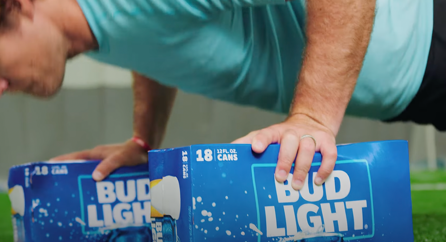 Bud Light and Former First-Round Pick Greg Olsen Challenge Fans to Pick the  'Perfect Draft' Ahead of 2022 NFL Draft