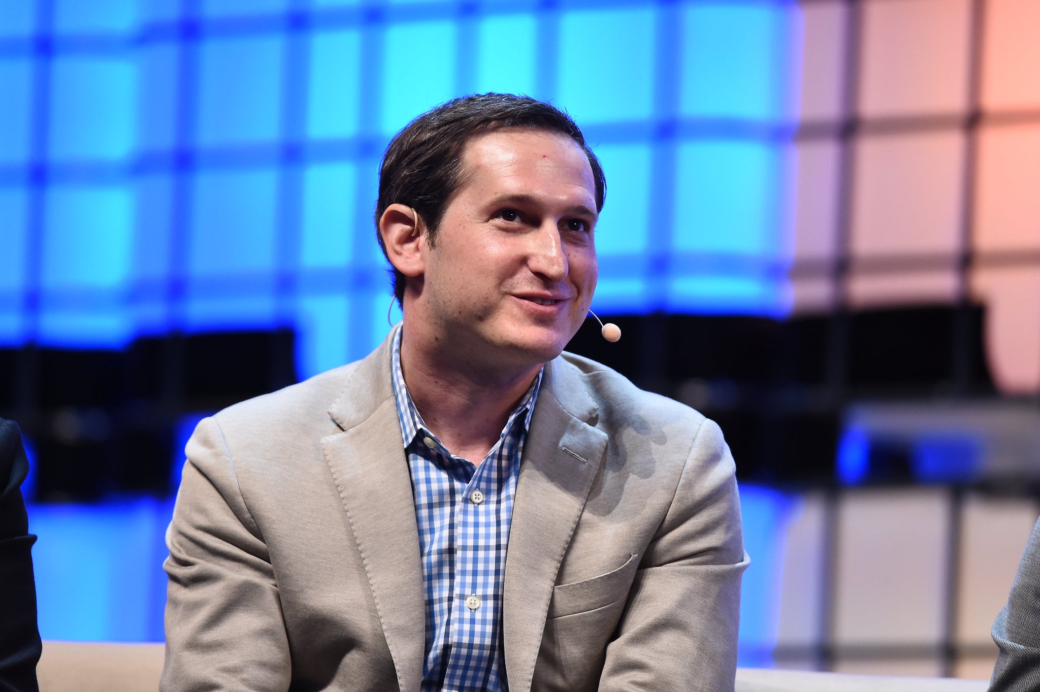 DraftKings Scaling Back on League, Team Partnerships Per CEO Robins –