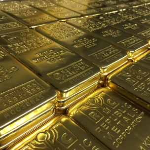 How Much is a Gold Futures Contract?